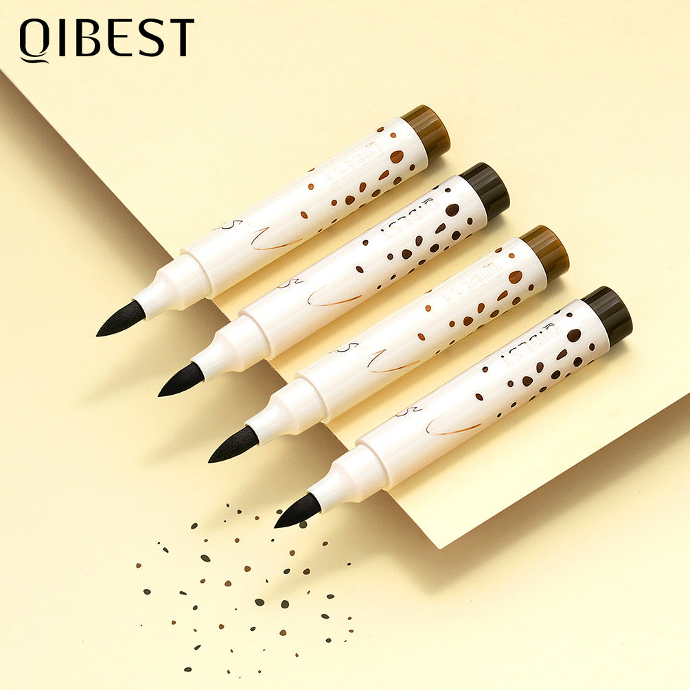 QIBEST Freckle Pen Natural Simulation Freckle Pen Color Development Waterproof Easy To Color Do Not Take Off Makeup Spot Pen Eyeliner